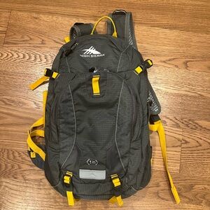High Sierra Gray and Yellow Hydration Backpack